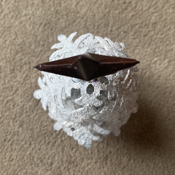 Glitter Snowflake Tree Metal Base - Picture 5 of 5